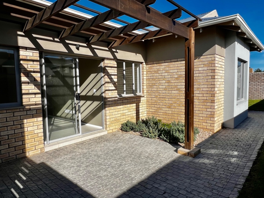 3 Bedroom Property for Sale in Mooikloof Country Estate Western Cape